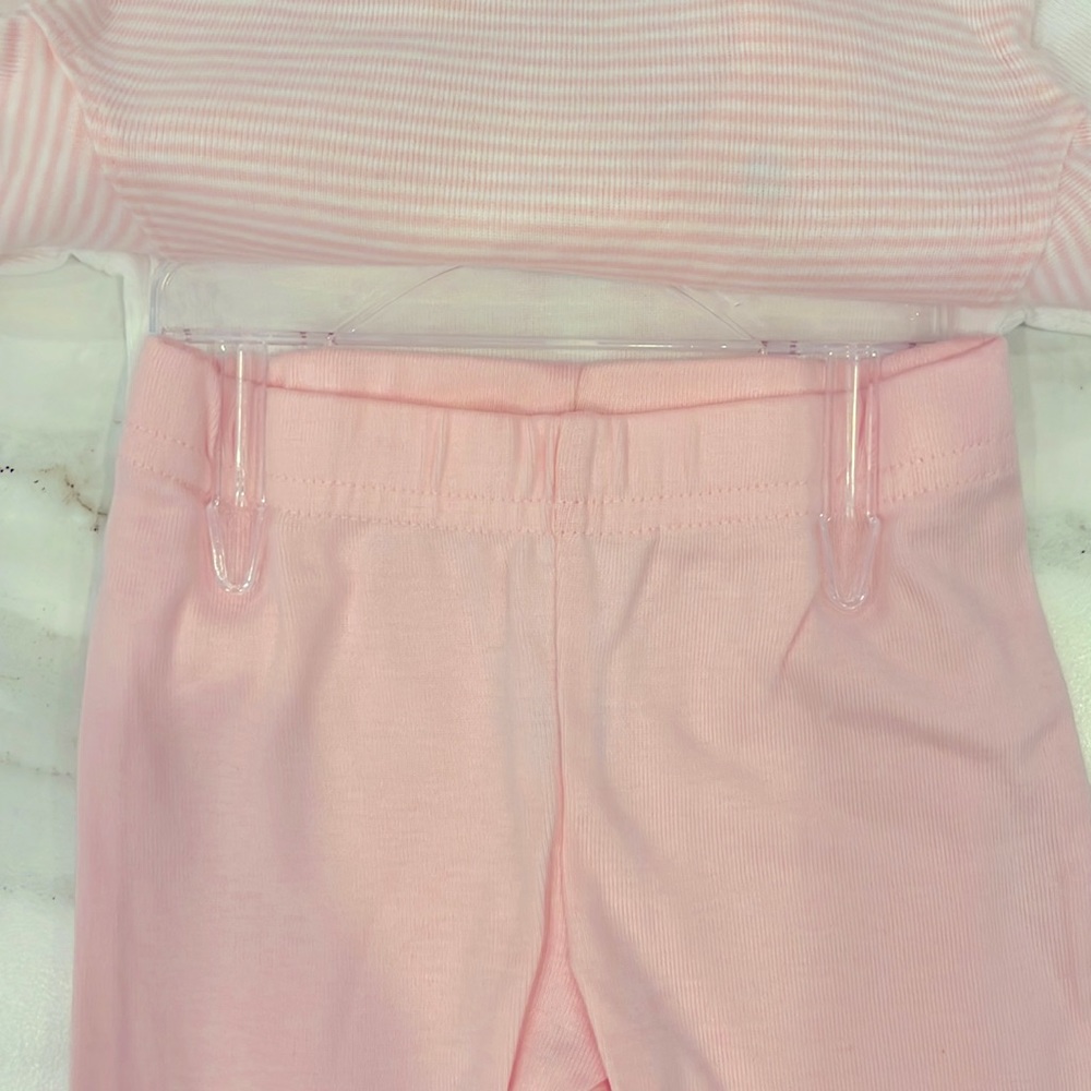 Carter’s 3 mth pink/white, & gray. 3pc- top with pants & onesie CUTE GIRAFFE! 🦒 - Picture 7 of 8